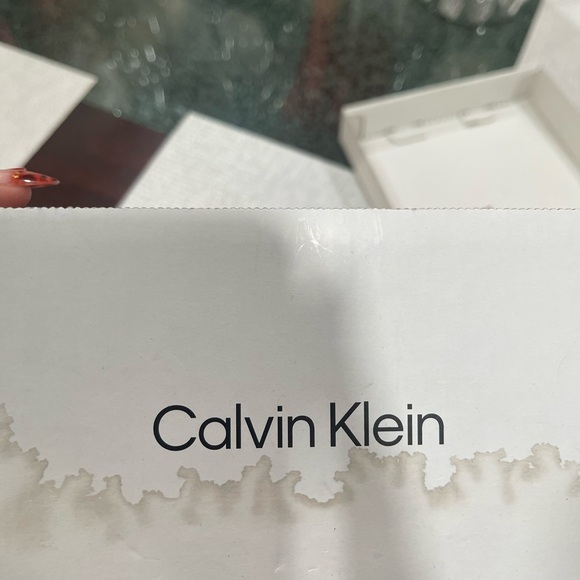 Calvin Klein Glossy Red Heels - Picture 2 of 6